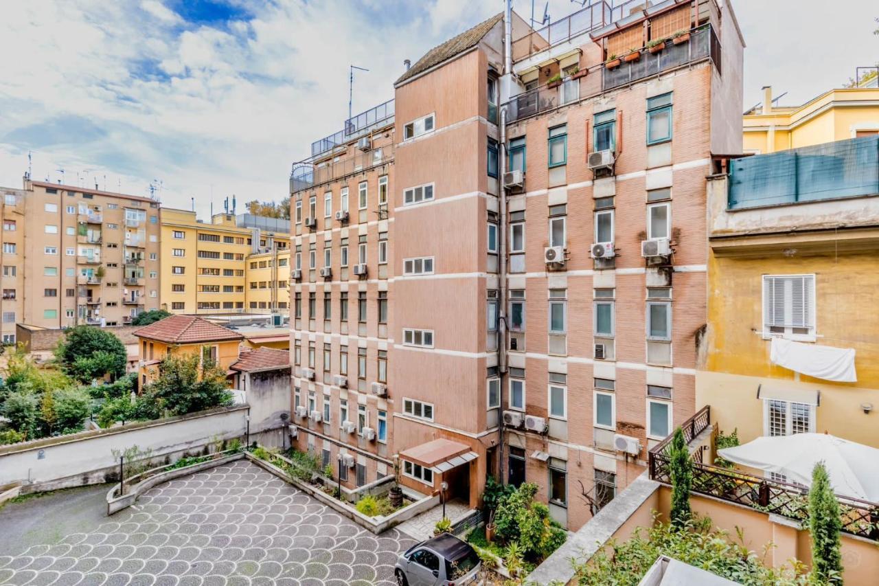 B&B Trastevere 94 Рим Екстер'єр фото